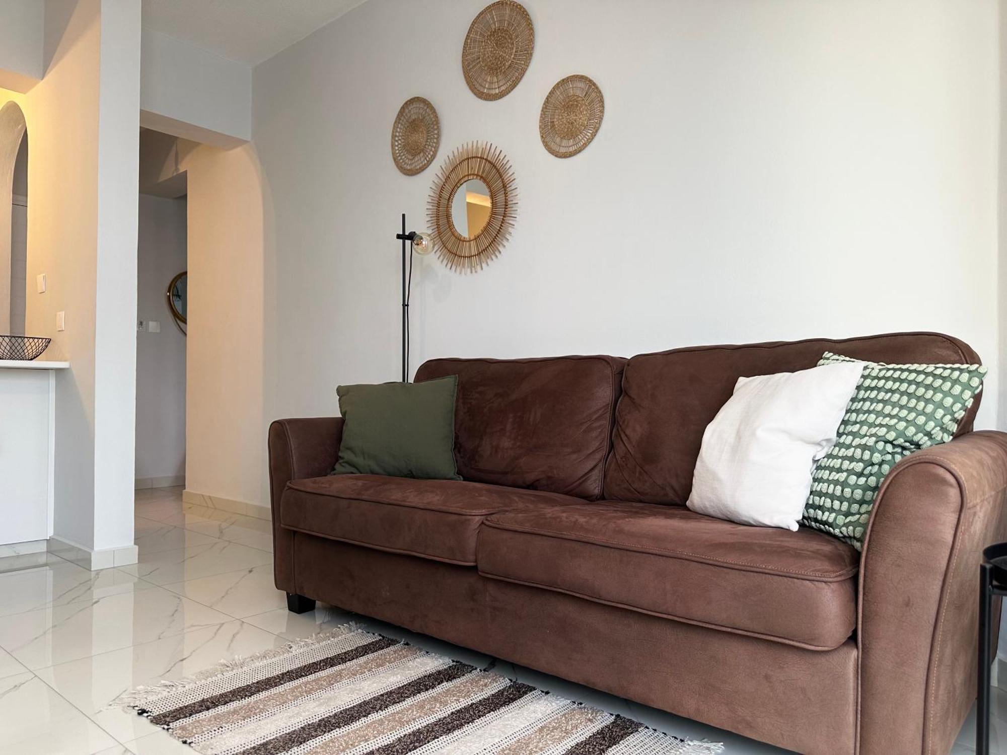 Sea View Apartment Near The Beach Paphos ภายนอก รูปภาพ